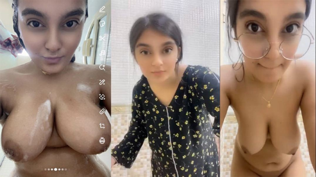 Horny showing cute gf both hole premium clip